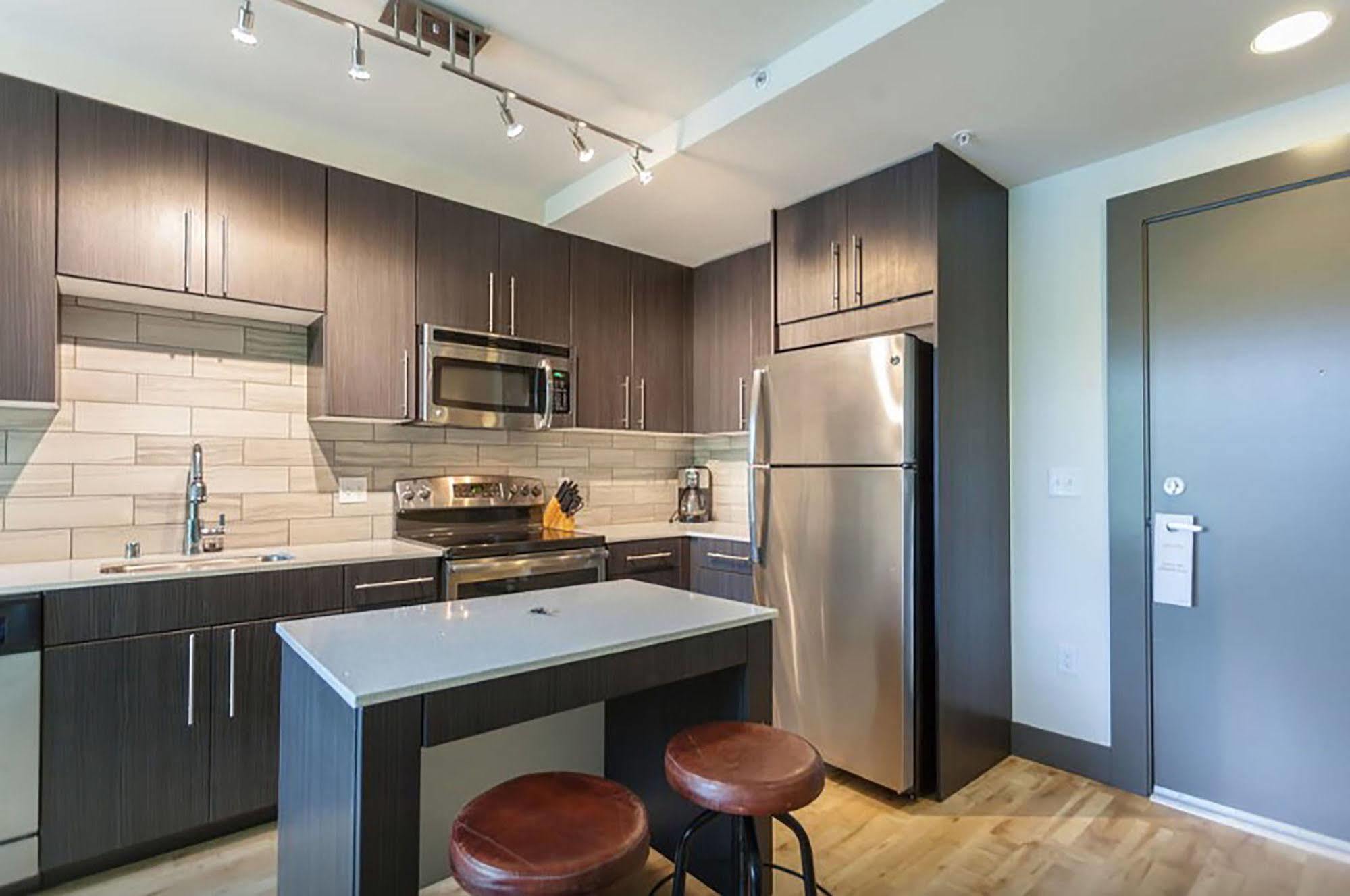 Belltown Waterfront Suites By Barsala Seattle Exteriör bild