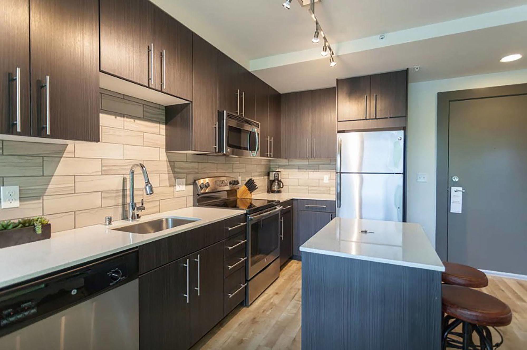 Belltown Waterfront Suites By Barsala Seattle Exteriör bild
