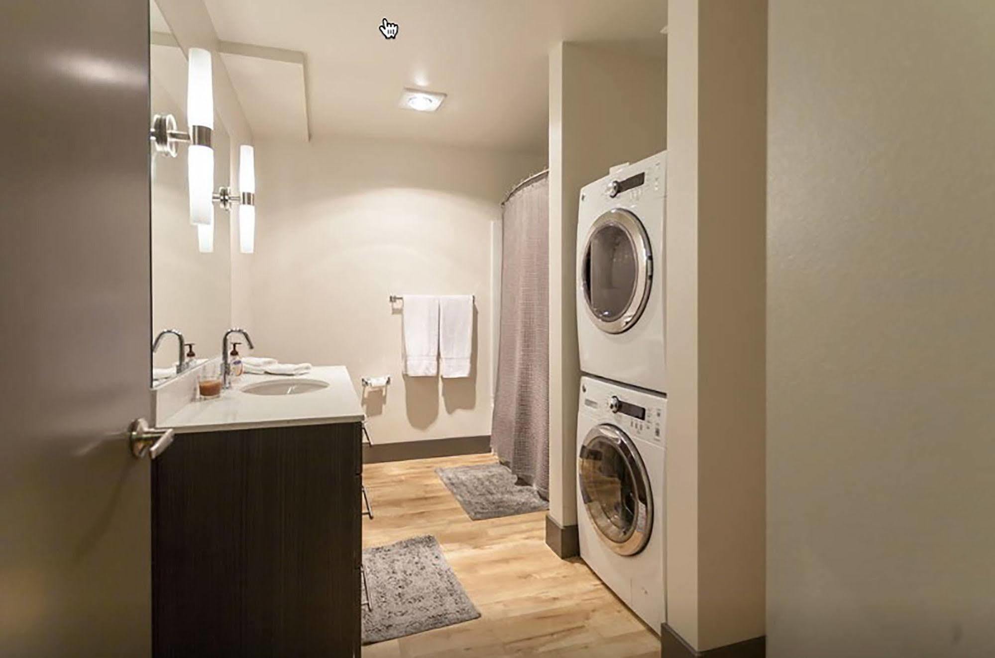 Belltown Waterfront Suites By Barsala Seattle Exteriör bild