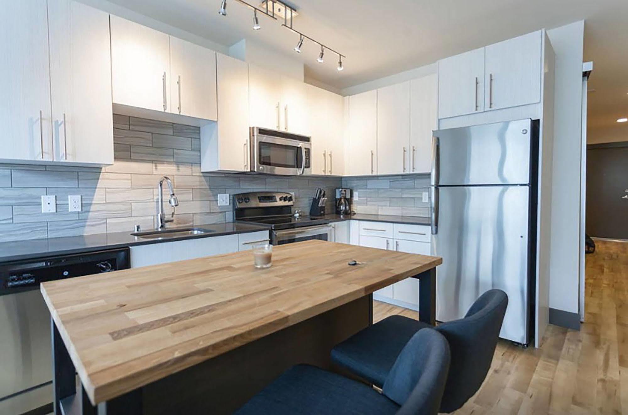 Belltown Waterfront Suites By Barsala Seattle Exteriör bild