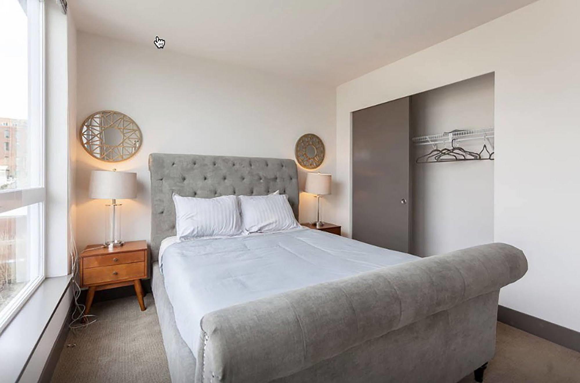 Belltown Waterfront Suites By Barsala Seattle Exteriör bild