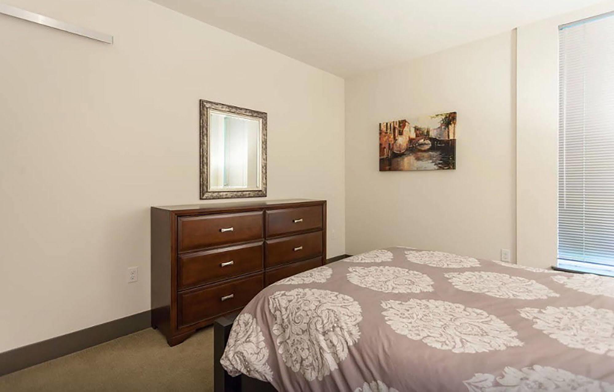 Belltown Waterfront Suites By Barsala Seattle Exteriör bild